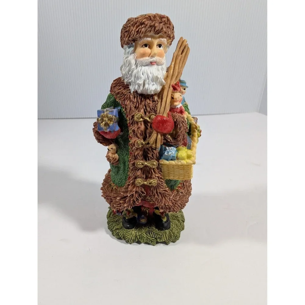 Vintage International Santa Claus Old Nick Belgium 1997 Figurine SC25 W Box